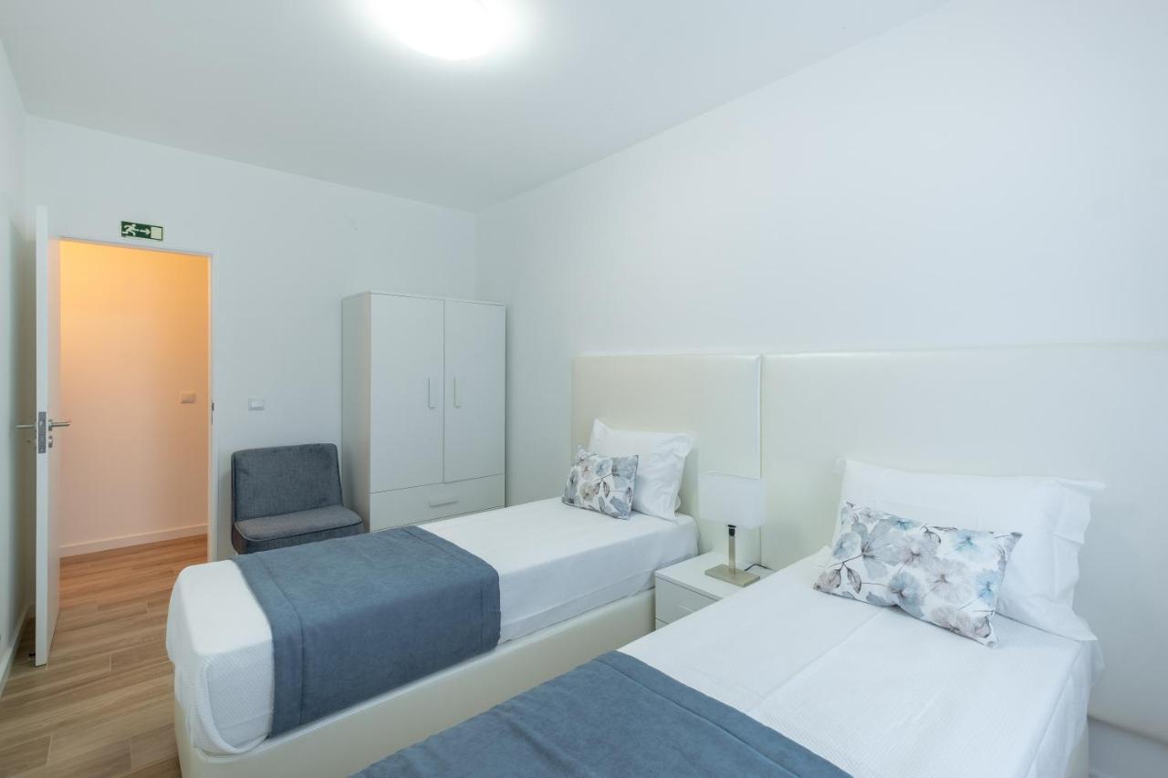 Acolhedor Apartamento T3 Serra D'El Rei エクステリア 写真