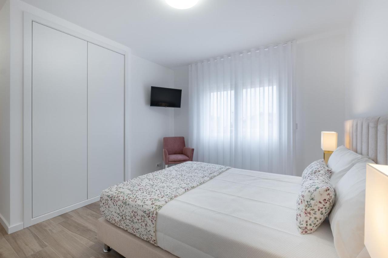 Acolhedor Apartamento T3 Serra D'El Rei エクステリア 写真