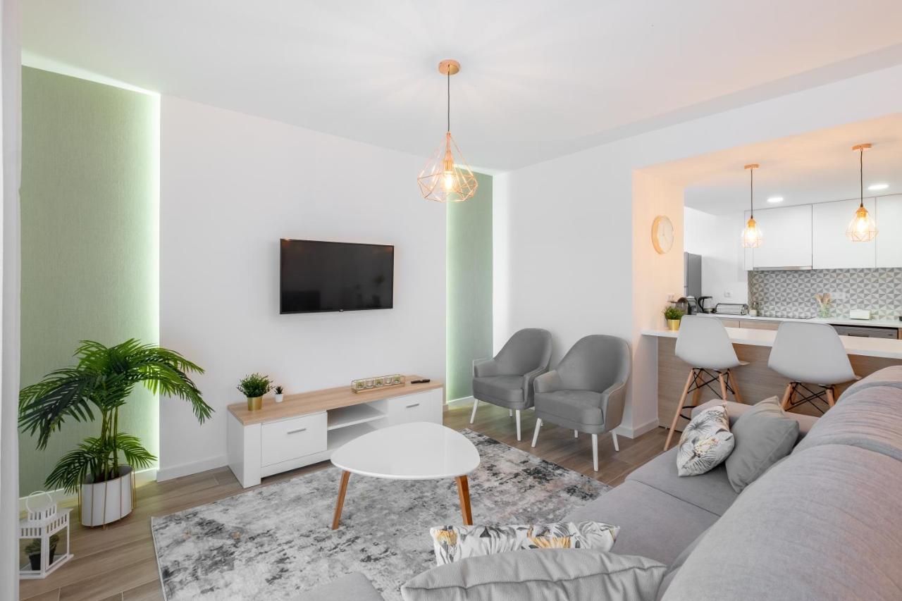 Acolhedor Apartamento T3 Serra D'El Rei エクステリア 写真